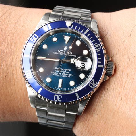 Rolex Submariner Date 16610 Swiss Only Blue Bezel Box